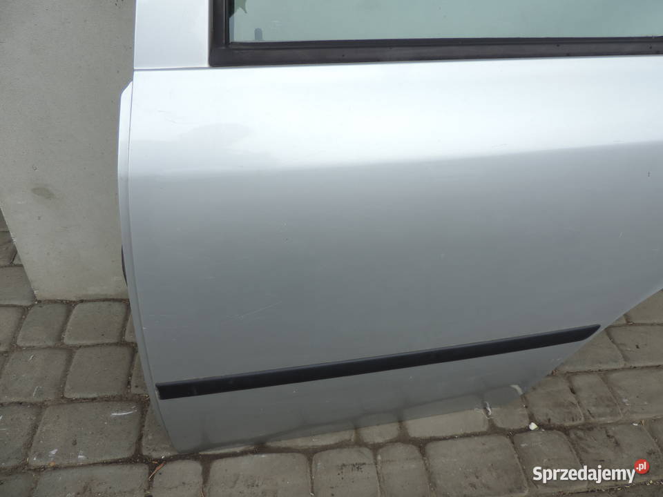 SKODA OCTAVIA 1 HB 5D DRZWI LEWY TYŁ TYLNY Nowy Sącz