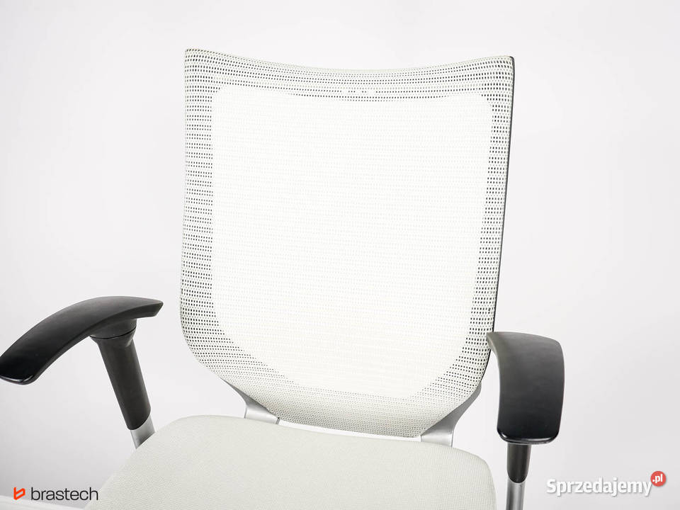 Fotel ergonomiczny Okamura CP Baron Sątoczno