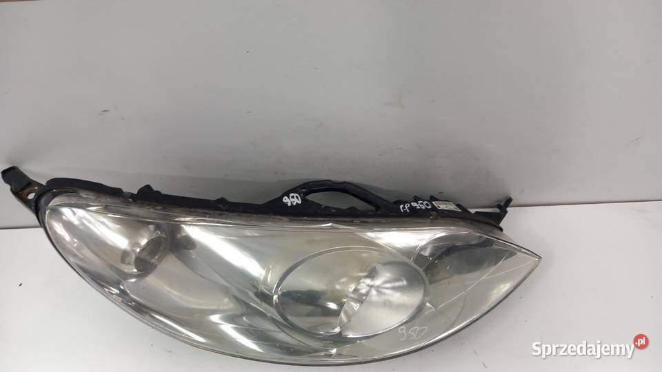 PEUGEOT 407 LIFT LAMPA PRZÓD PRAWA Zbierkowo