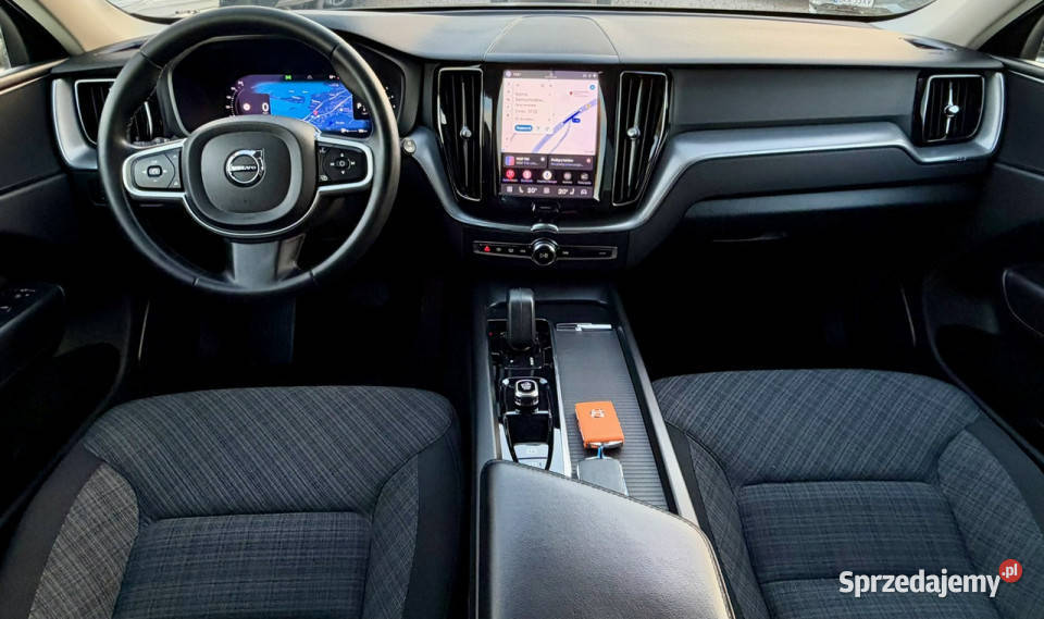 Volvo XC 60 B4Plus Dark4x4AWDGwarancja II 2017 immobilizer Kamienna Góra sprzedam