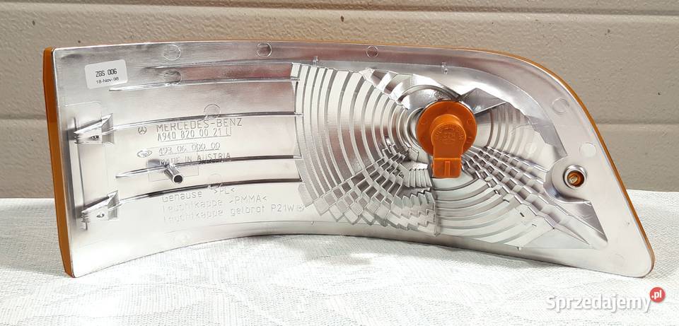 KIERUNKOWSKAZ LEWY PRZÓD MERCEDES ATEGO