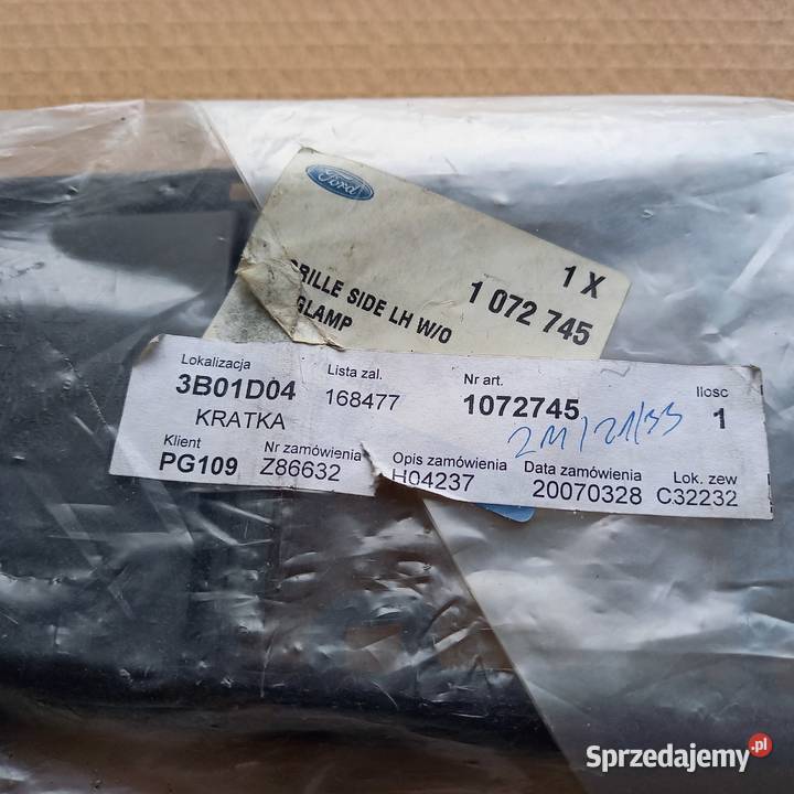 1072745 95VW 17B969 ABYYEI Kratka zderzaka Zderzaki Kraków