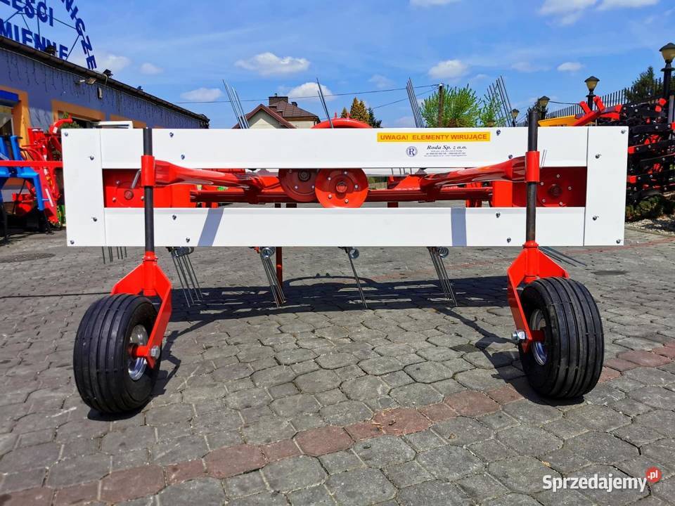 Przetrząsaczo zgrabiarka pasowa Pasówka Taśmówka