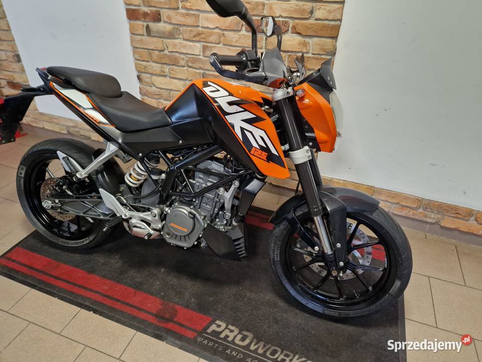 KTM DUKE 125 ABS przebieg 25177 2013r Kórnik
