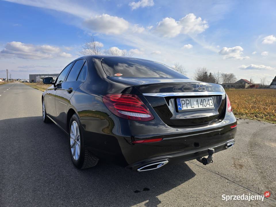 MercedesBenz Klasa E Świetny stan niski przebieg