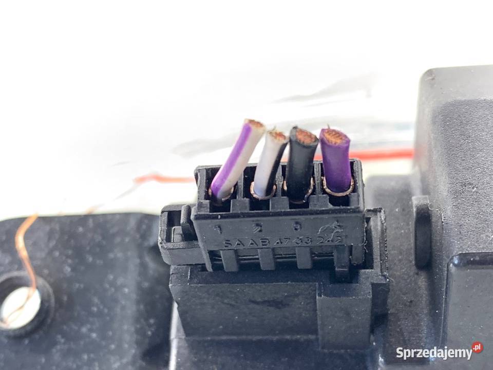 ZAMEK KLAPY TYŁ FIAT TIPO SedanLimuzyna 51868085 Części samochodowe