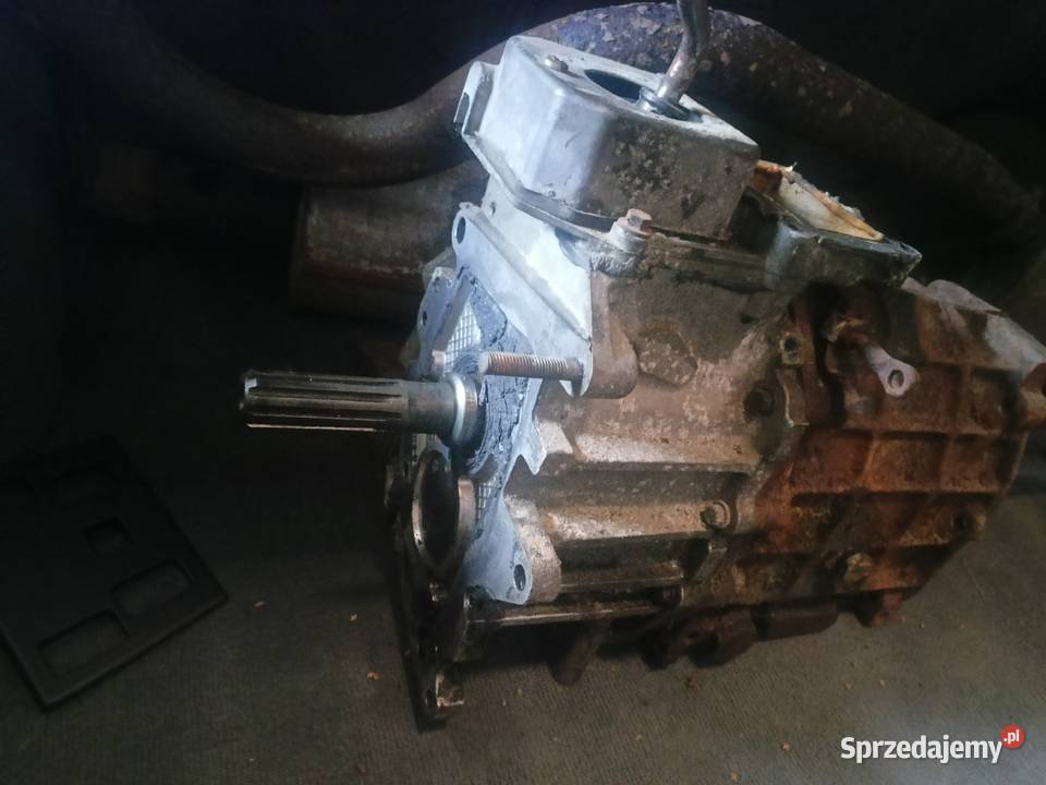 skrzynia biegów discovery 25 300 TDi Rzeszów sprzedam
