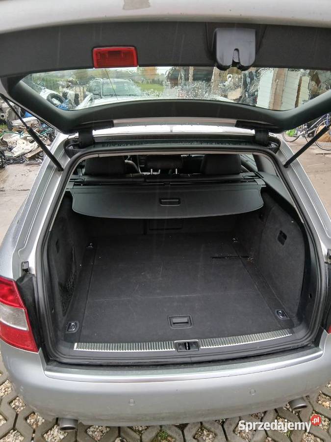 LY7W Audi A4 B6 avant zderzak tył na 2 rury Szczerbice