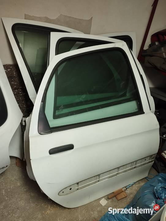 drzwi citroen picasso 2002
