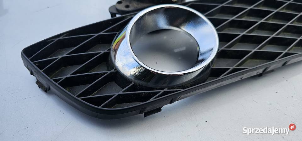Kratka zderzaka halogen prawy przód mercedes a Zbąszyń