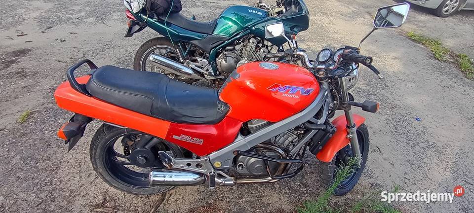 Honda NTV 650 Revere Motocykle, skutery, quady Tychy sprzedam