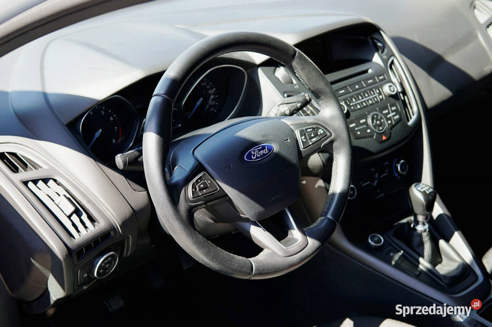 Ford Focus salon Polska Mk3 20102018 benzyna Warszawa