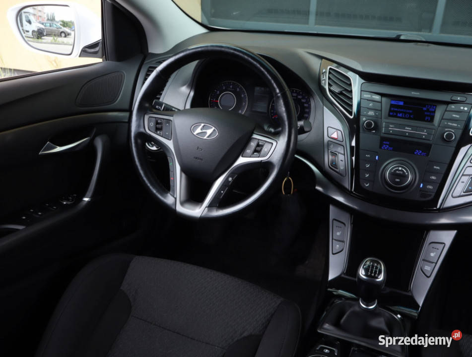 Hyundai i40 20 GDI światła przeciwmgielne Łódź