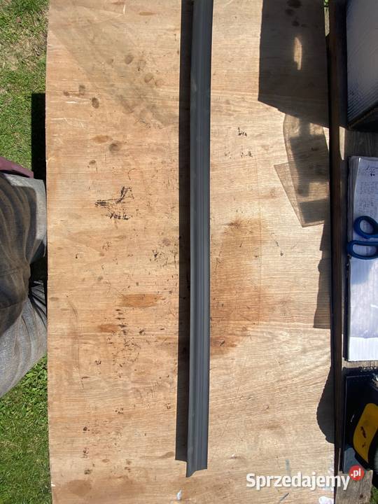 SUBARU Forester 63511SG020 usczelka drzwi podkarpackie Dębica