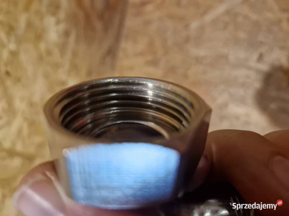 Wąż antywibracyjny 60 z kolanem hydroforu G81524