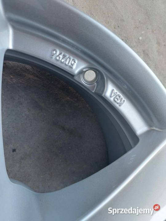 Felgi Aluminiowe 5x115 R17 ET 44 DEZENT OPEL Kielce sprzedam
