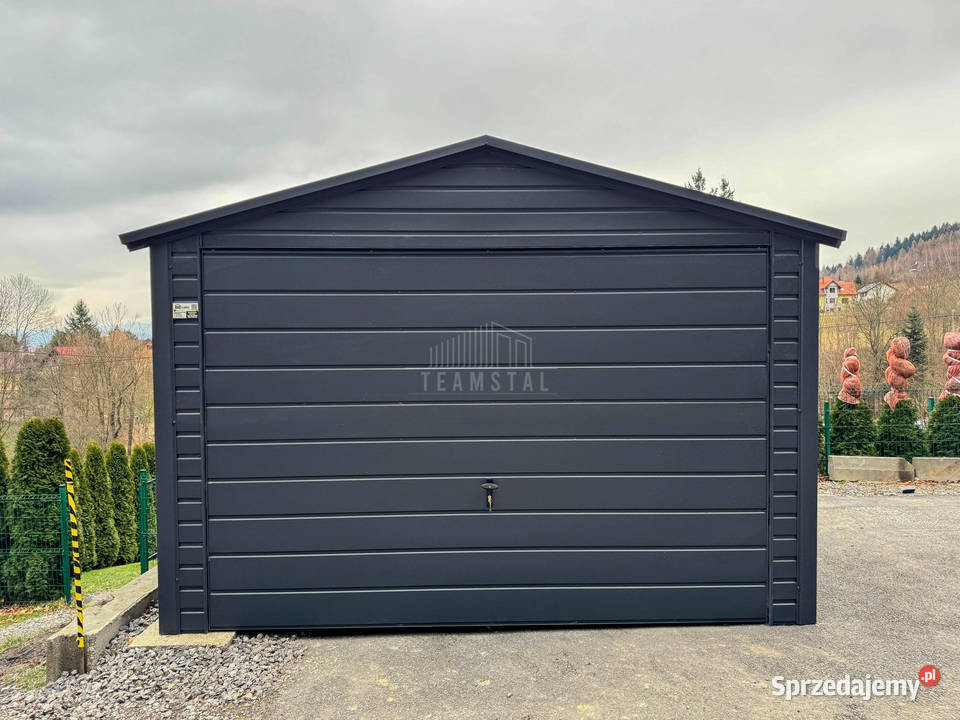 Garaż blaszany 35x6m Brama uchylna Antracyt dach Września