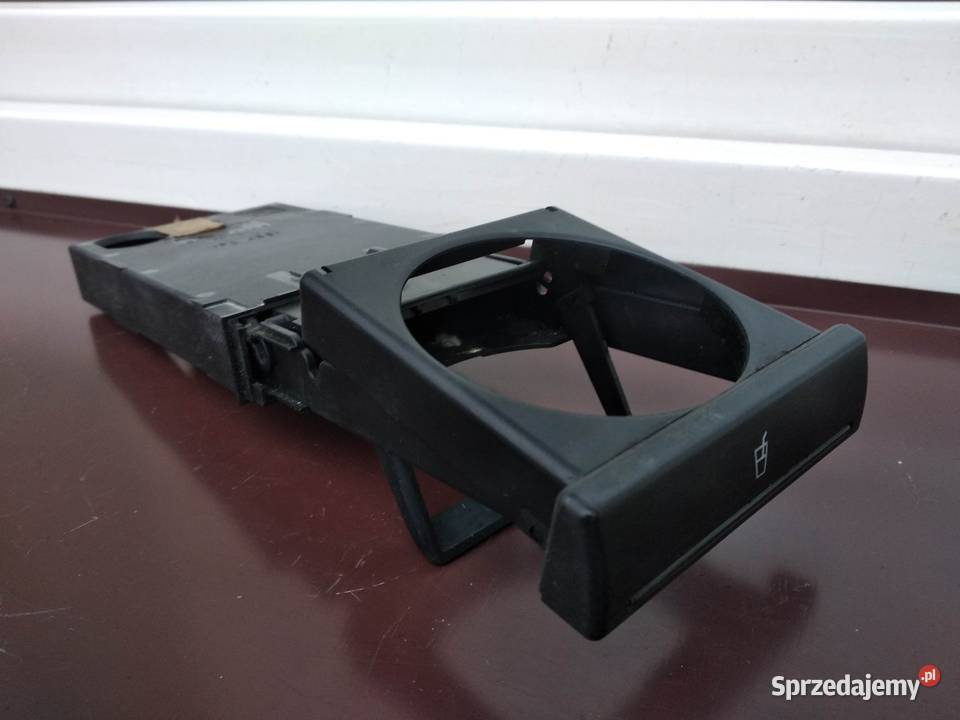 Audi A6 C5 cupholder uchwyt na kubki napoje Uchwyty fabryczne Sieradz