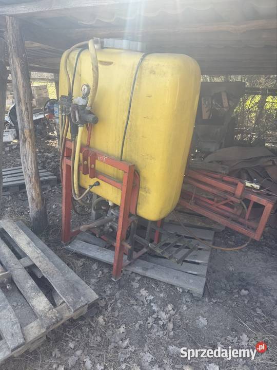 Opryskiwacz 400 litrowy 12 m lance Ludwin