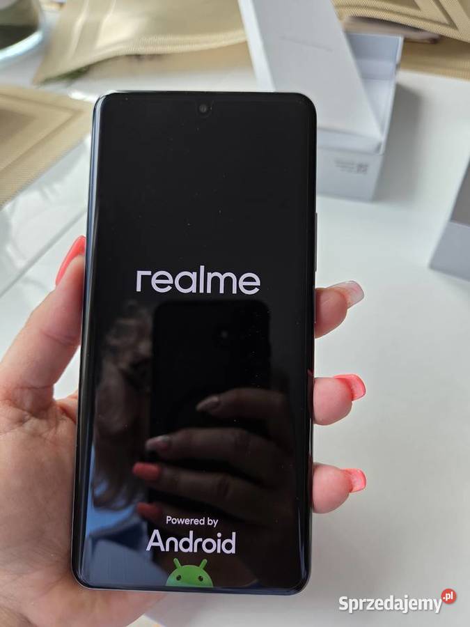 Sprzedam NOWY REALME 16 Pro 5G 12GB512GB CIEMNO Stargard