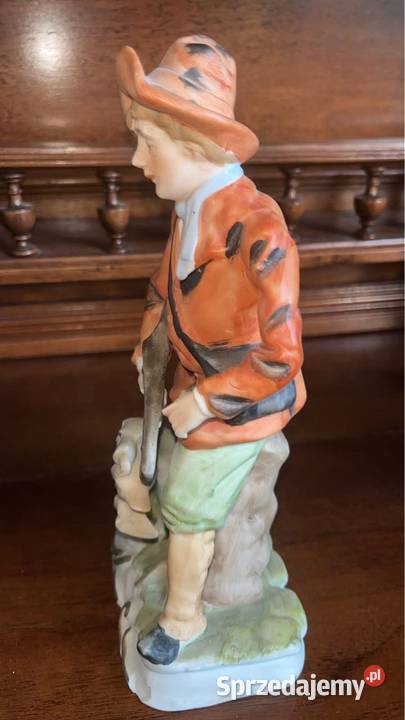 Figurka myśliwego z psem Bez sygnatury Piękna