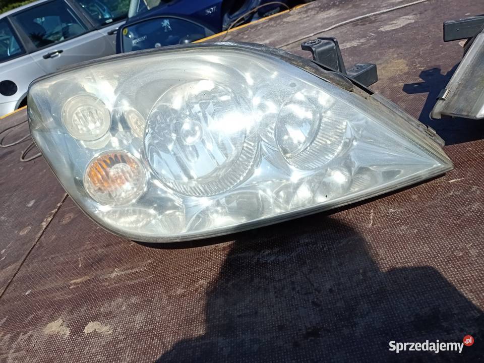 Nissan Primera P12 lampa lampy przód przednie sprzedam