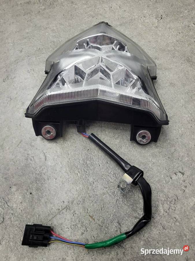 Kawasaki Z900 Z 900 24 OEM LAMPA TYŁ TYLNA LED