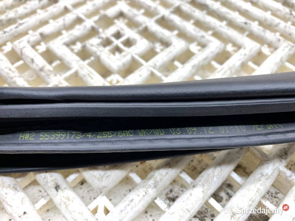 USZCZELKA DRZWI PRZÓD PRAWA JEEP GRAND CHEROKEE sprzedam