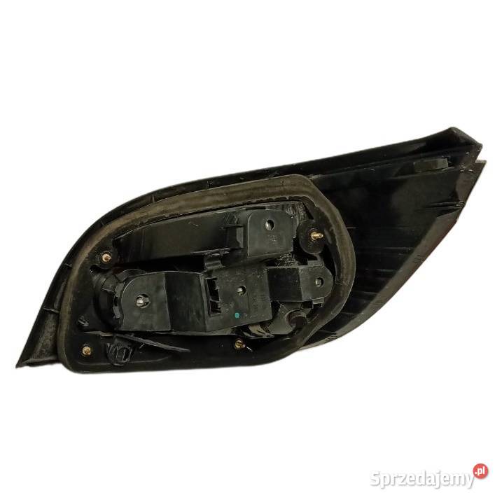 Lampa tylna lewa BMW E60 E61 biały kierunkowskaz Lampy tylne