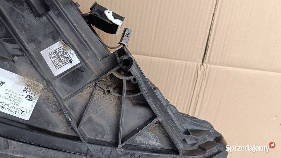 MERCEDES A KLASA W177 FULL LED LAMPA PRAWA sprzedam