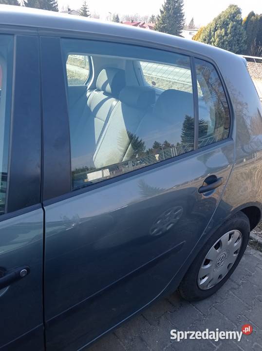 Na części Suchedniów sprzedam