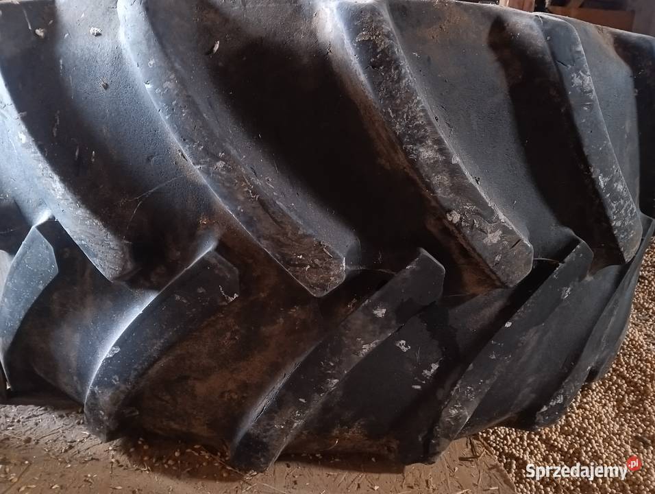 opony 60065 R28 Continental zachodniopomorskie Maszewo