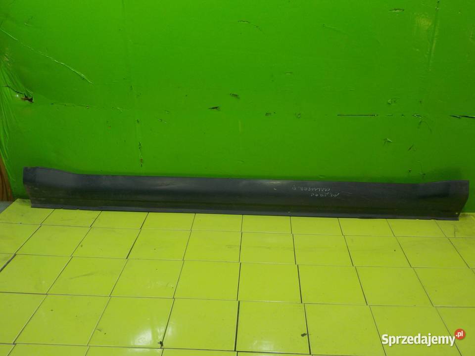 MITSUBISHI OUTLANDER II 20 DID 08r listwa Suków sprzedam