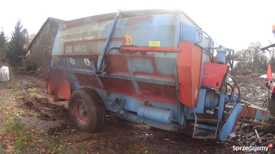paszowóz himel 9 m wóz paszowy frez tylni 2 nieuszkodzony Oborniki