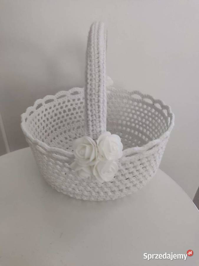 Koszyk szydelkowy biały Dębica