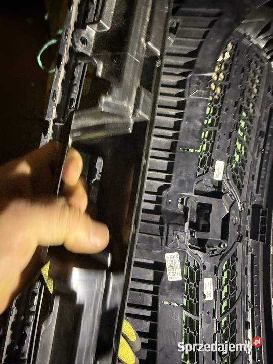 Sprzedam wzmocnienie górne zderzaka Mercedes GLB wielkopolskie Krobia