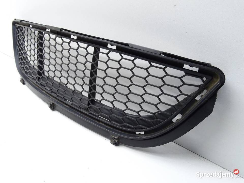 KRATKA ZDERZAKA ŚRODKOWA PRZÓD PRZEDNIA 7897759