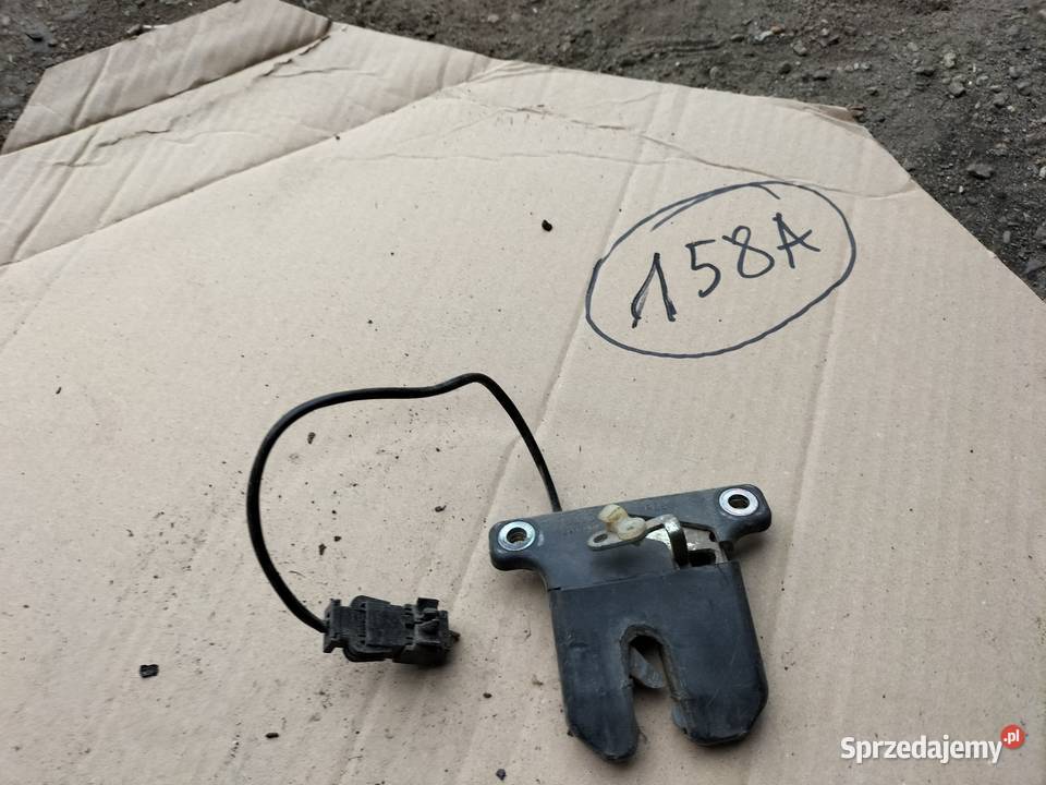 Audi AUDI 80 B3 B4 ZAMEK KLAPY BAGAŻNIKA