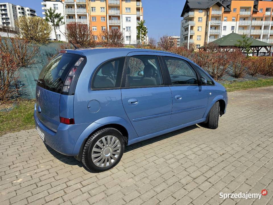 Opel MERIVA 16 BENZYNA niski przebieg podgrzewane fotele podkarpackie sprzedam