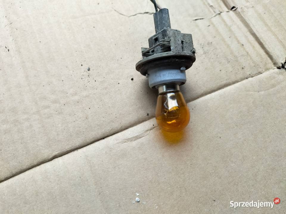 FORD FIESTA MK3 WTYCZKA KOSTKA OPRAWKA GNIAZDO osobowe Pozostałe