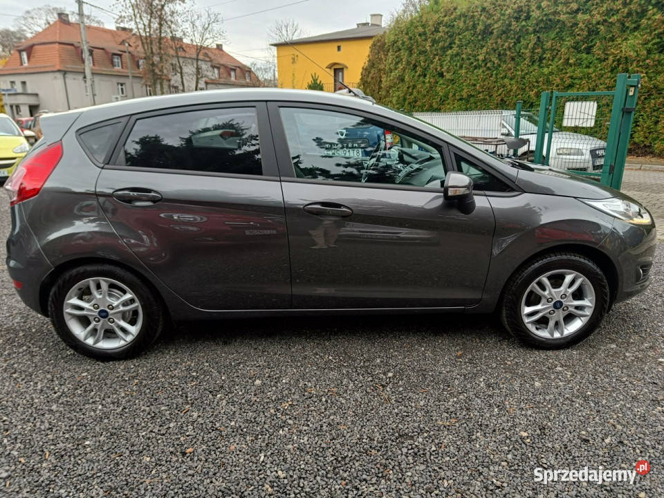 Ford Fiesta Podgrzewane fotele i Przednia szyba isofix Ruda Śląska