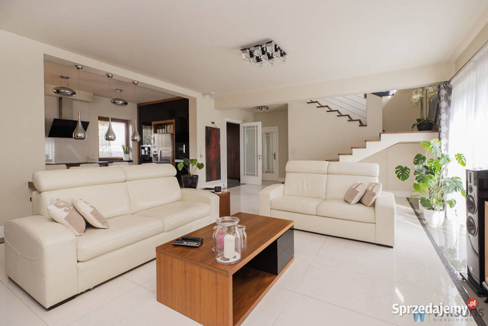Sprzedaż domu bliźniaka 200m2 Łomianki