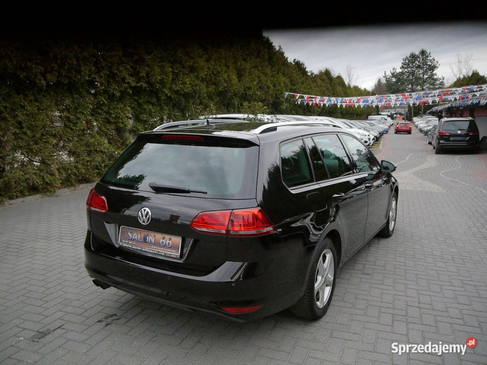 Volkswagen Golf 14b Stan b Navi 100bezwypadkowy kurtyny powietrzne Golf