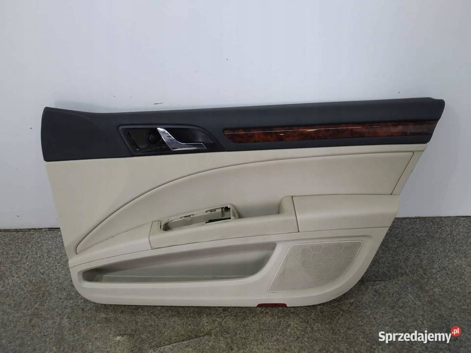 TAPICERKA BOCZEK PRAWY PRZÓD PASAŻERA 3T Skoda