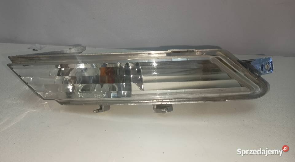 Kierunkowskaz prawy tył Peugeot Geopolis 250 125