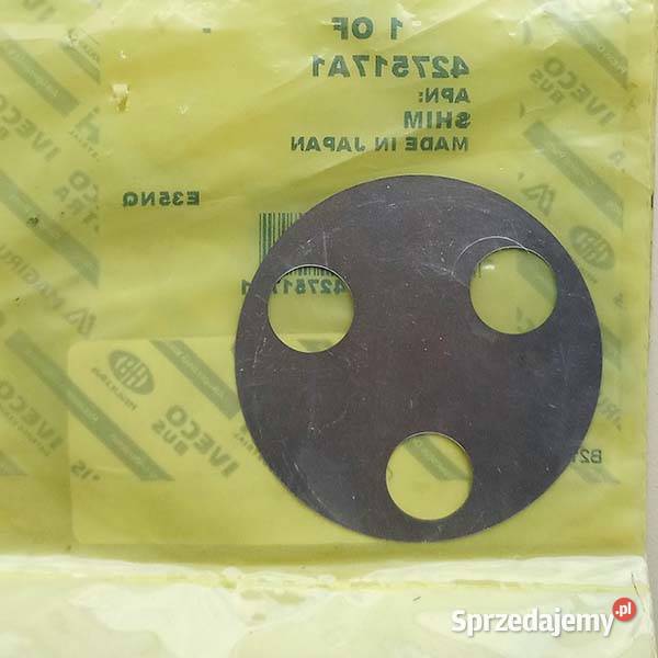 427517A1 Gruba uszczelka CNH