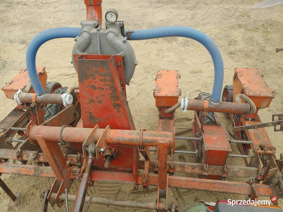 Sprzedam siewnik do kukurydzy Koło