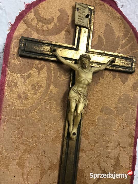 Krzyż na dykcie w materiale ANTYK łódzkie