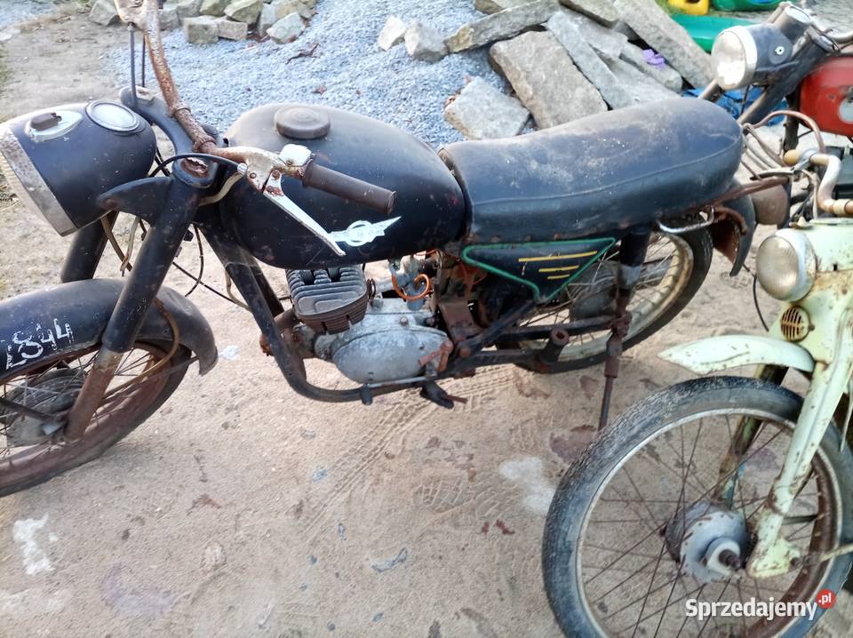 Wsk 125 2 komar Nowogród Bobrzański