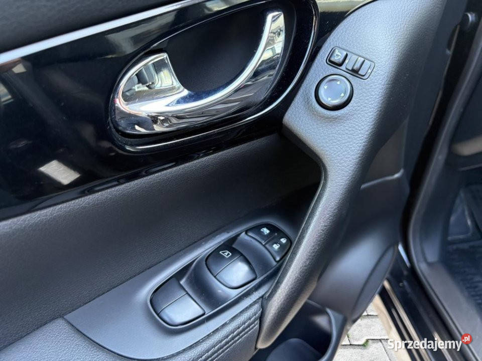 NISSAN Qashqai 2015r Salon Niski przebieg Warszawa